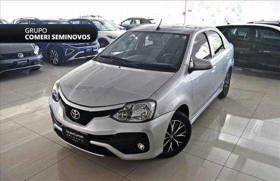 TOYOTA ETIOS 1.5 PLATINUM SEDAN 16V FLEX 4P AUTOMÁTICO TOYOTA ETIOS 1.5 PLATINUM SEDAN 16V FLEX 4P AUTOMÁTICO